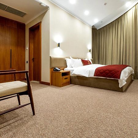 Mardan Hotel Shymkent Exterior photo